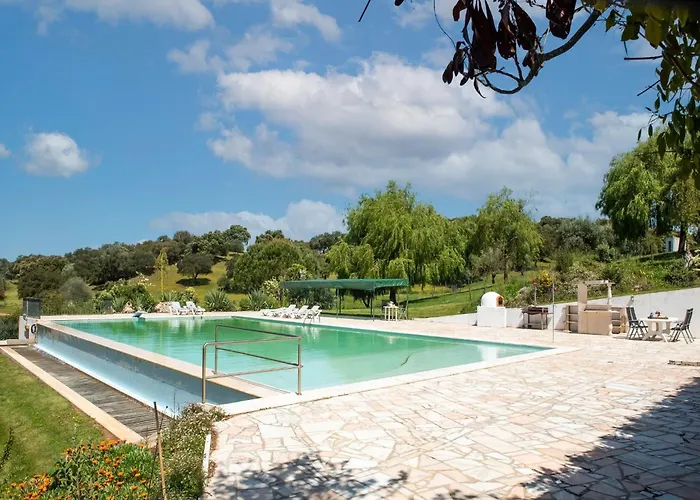 Farmhouse In Montemor Near Evora