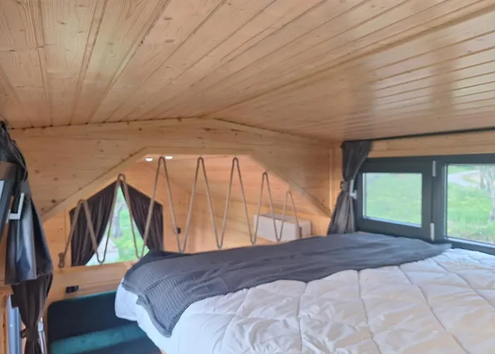 Bolota & Azeitona Retreat By Tiny Away